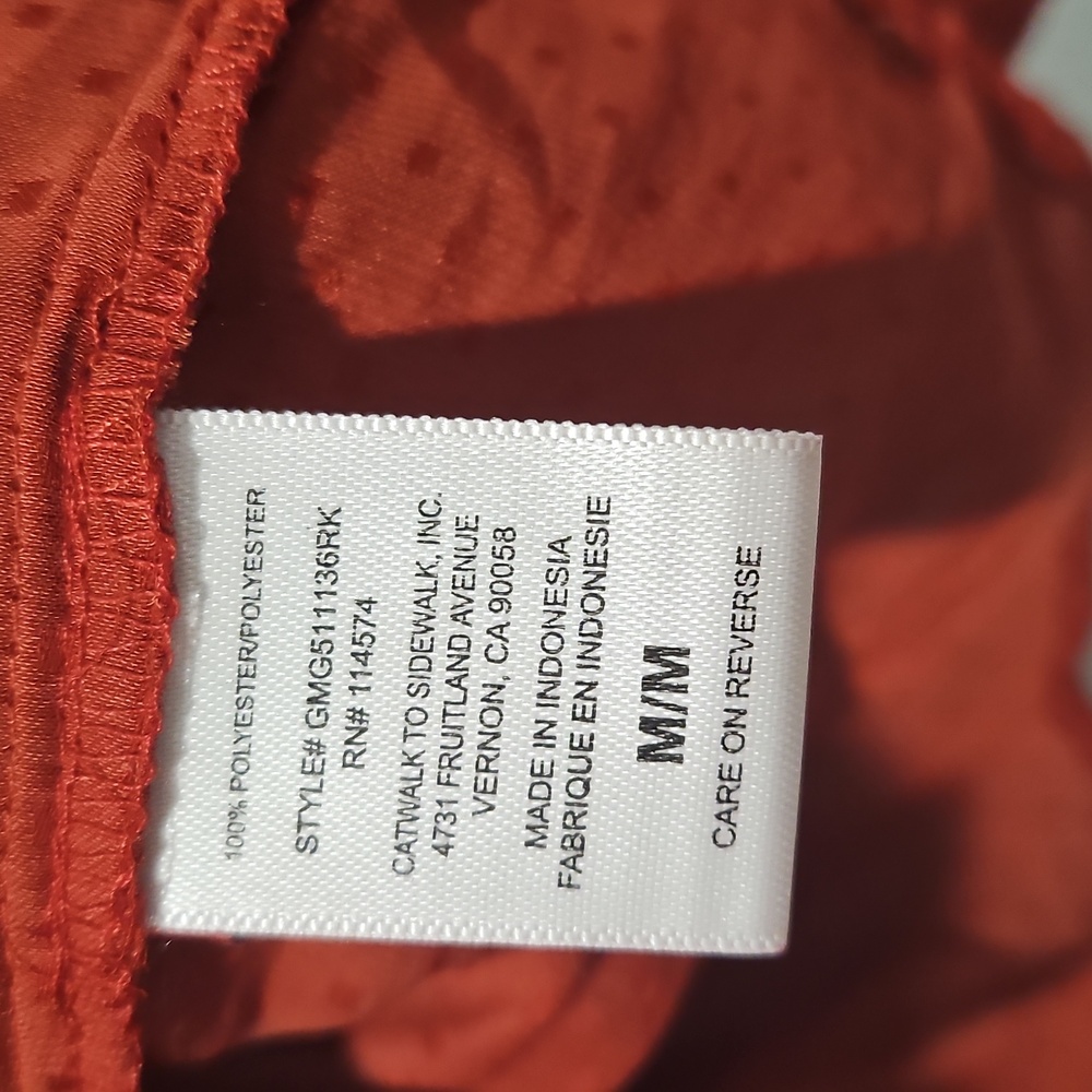 Red Knot Front Blouse - Picture 6 of 8